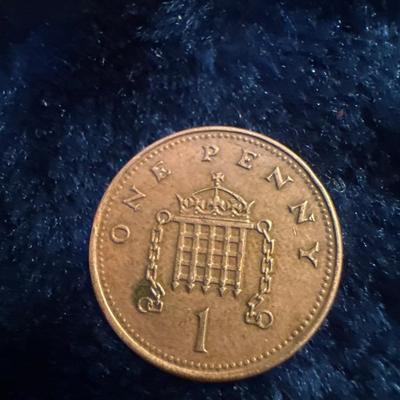 1993 ELIZABETH II one penny