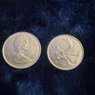Lot of two 195,77 ELIZABETH II CARABOO COINS 25