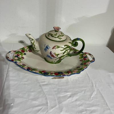 Figural Fruit Pattern Temp-Tations Tureen & More (G-MG)