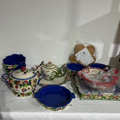 Figural Fruit Pattern Temp-Tations Tureen & More (G-MG)