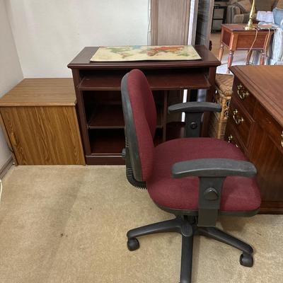 Office lot desk and return with accessories and nautical decor
