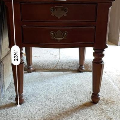 Loveseat two end tables 2 lamps