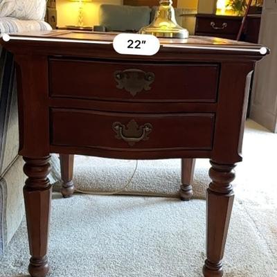 Loveseat two end tables 2 lamps