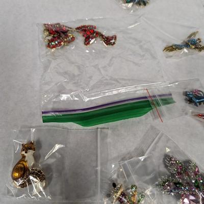 Decorative Lapel/Brooches Pins