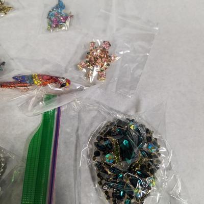 Decorative Lapel/Brooches Pins