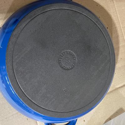 NIB Le Creuset Buffet Casserole Dish & Covered Dish (G-MG)