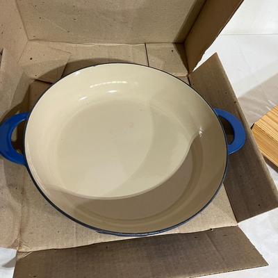 NIB Le Creuset Buffet Casserole Dish & Covered Dish (G-MG)