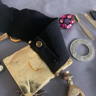 Large Vintage Collectibles Lot Compacts Tie Tacks Shoe Belt Buckles +++