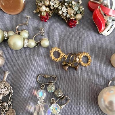 Vintage Clip On / Screw Back Earrings Lot