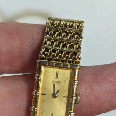 Assortment Of Watches Seiko Acqua Collezio