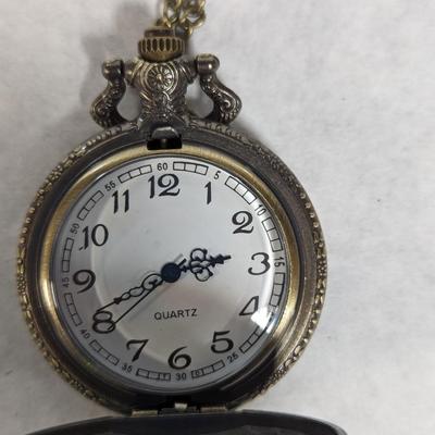 Leaf Bronze Pocket Watch With Chain