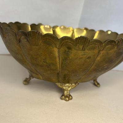 Vintage Scalloped Brass Compote Bowl with Lion Paws Footers