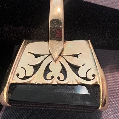18k Yellow Gold Evening Ring with HUGE Stone Size 7 1/2 - 8