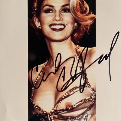 Supermodel Cindy Crawford signed photo