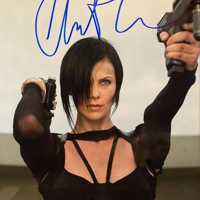 Æon Flux Charlize Theron signed movie photo