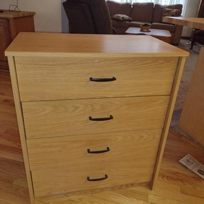 Laminate Wood Finish Chest of Drawers- Approx 27 3/4" x 16" x 32 1/4" Tall