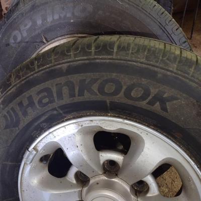 Nissan Rims with Hankook Optimo P225/70 14" Tires Set of Four