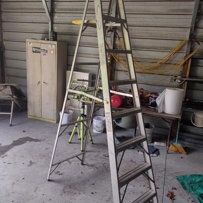 Aluminum Ladder 8' Werner A-Frame