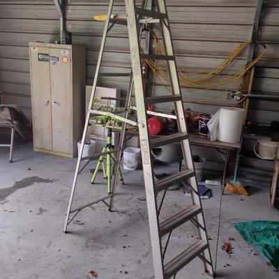 Aluminum Ladder 8' Werner A-Frame