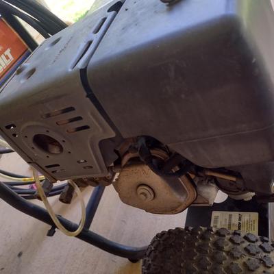 Troy-Bilt 3700PSI 4.0GPM Pressure Washer with Honda GX390 13.0 Motor and Wand Attachments (D)