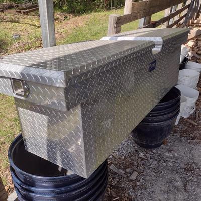 UWS Brand Diamond Plate Steel Truck Bed Toolbox