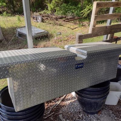 UWS Brand Diamond Plate Steel Truck Bed Toolbox