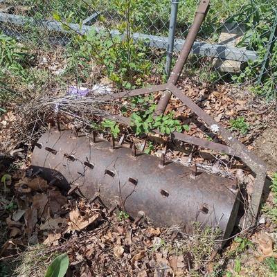 Heavy Duty Spike Lawn Aerator