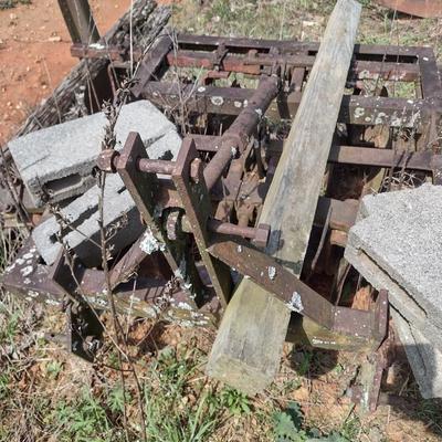 Set of Two Row Ground Discs Farm Implement