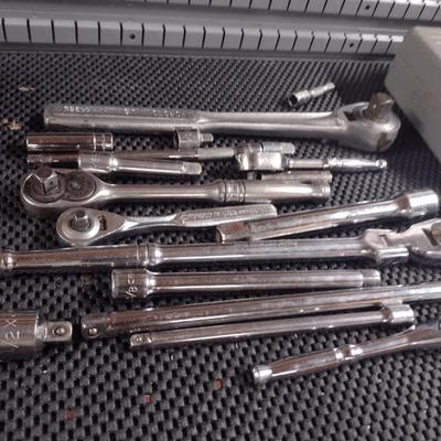 Bosch, Kobalt and Various Brands Six-Point Socket and Driver Sets, Ratchets Standard Drive 1/2" and 3/8", (#22h)