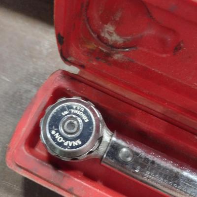 Snap-On Click Type Torque Wrench in Protective Case (#14c)