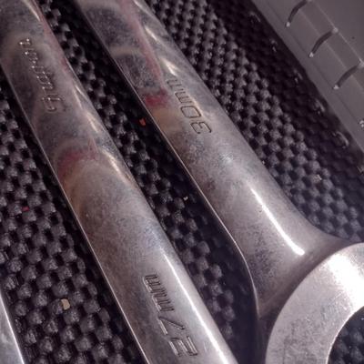 Snap-On Metric Open End/ Box End Wrench Set 23MM-30MM (#11a)