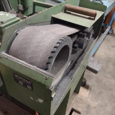 Industrial Abrasive Belt Sander/Polisher by Montana 3-Phase