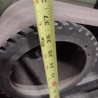 Industrial Abrasive Belt Sander/Polisher by Montana 3-Phase