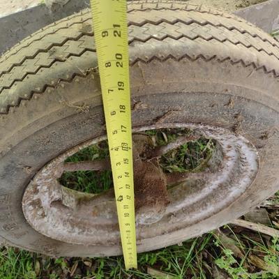 Antique Metal Frame Military Ammo Tow-Behind Two Wheel Wagon
