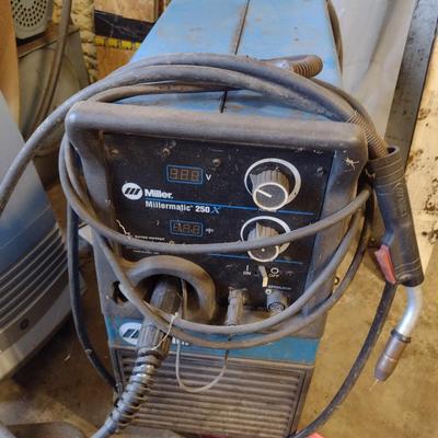 Miller Millermatic 250X Mig Wire Coil Welder
