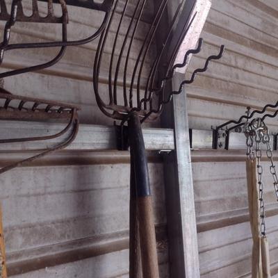 Garden Hand Tools Shovels, Rakes, Pitchforks, Hoes and More