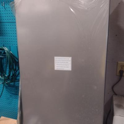 Frigidaire Stainless Finish Dorm Refrigerator