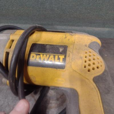DeWalt Electric Drywall Screwdriver