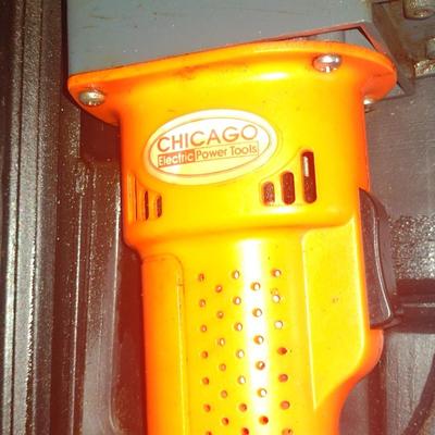 Rechargeable Grease Gun 12V Chicago Electric in Box