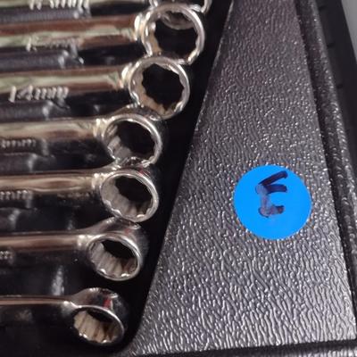 Snap-On 12-Pt Open End/Box End Wrench Set Metric (#21e)