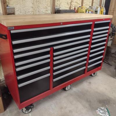 Lista Mechanic's Steel Tool Cabinet 26 Drawer with Wood Work Top and Heavy Duty Six-Ct Castors (No Contents)