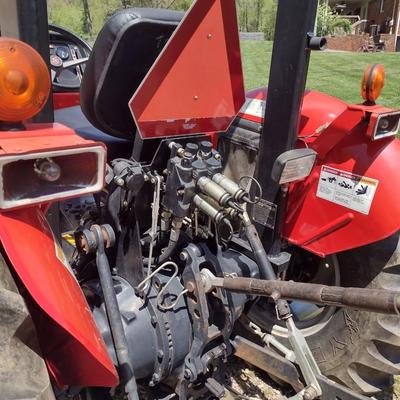 Massey Ferguson 251 XE Farm Tractor with 322 Hours