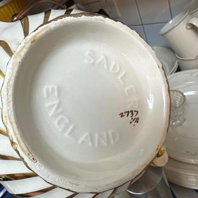 Corelle, Corning & Sadler lot