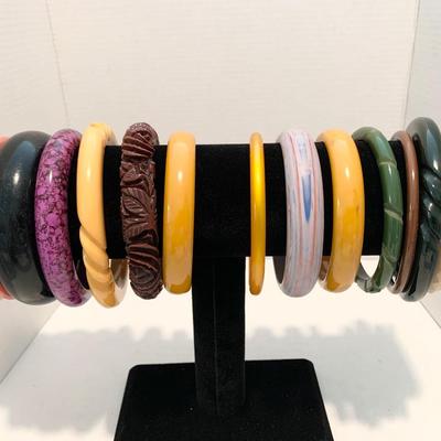 Vintage Bangle Bracelet Lot Bakelite and More