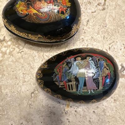 Russian porcelain eggs, music boxes