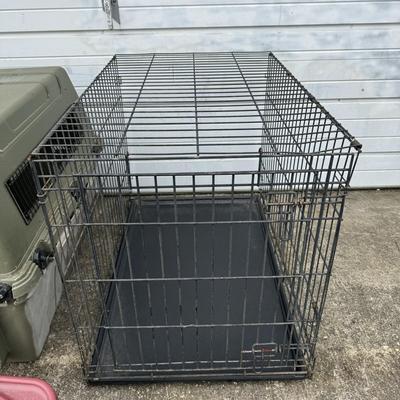 1309 Pair of Dog Kennels