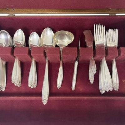 International Sterling Flatware [68.5oz]