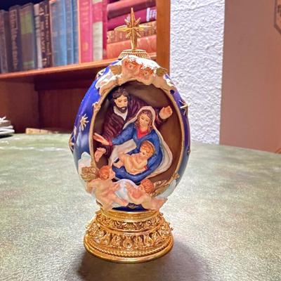 Faberge nativity small egg