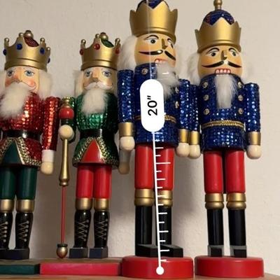 Nutcrackers- lot of 6 sequined