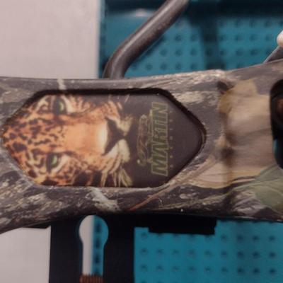 Martin Magnum Compond Bow 35-50# Up to 32" Draw